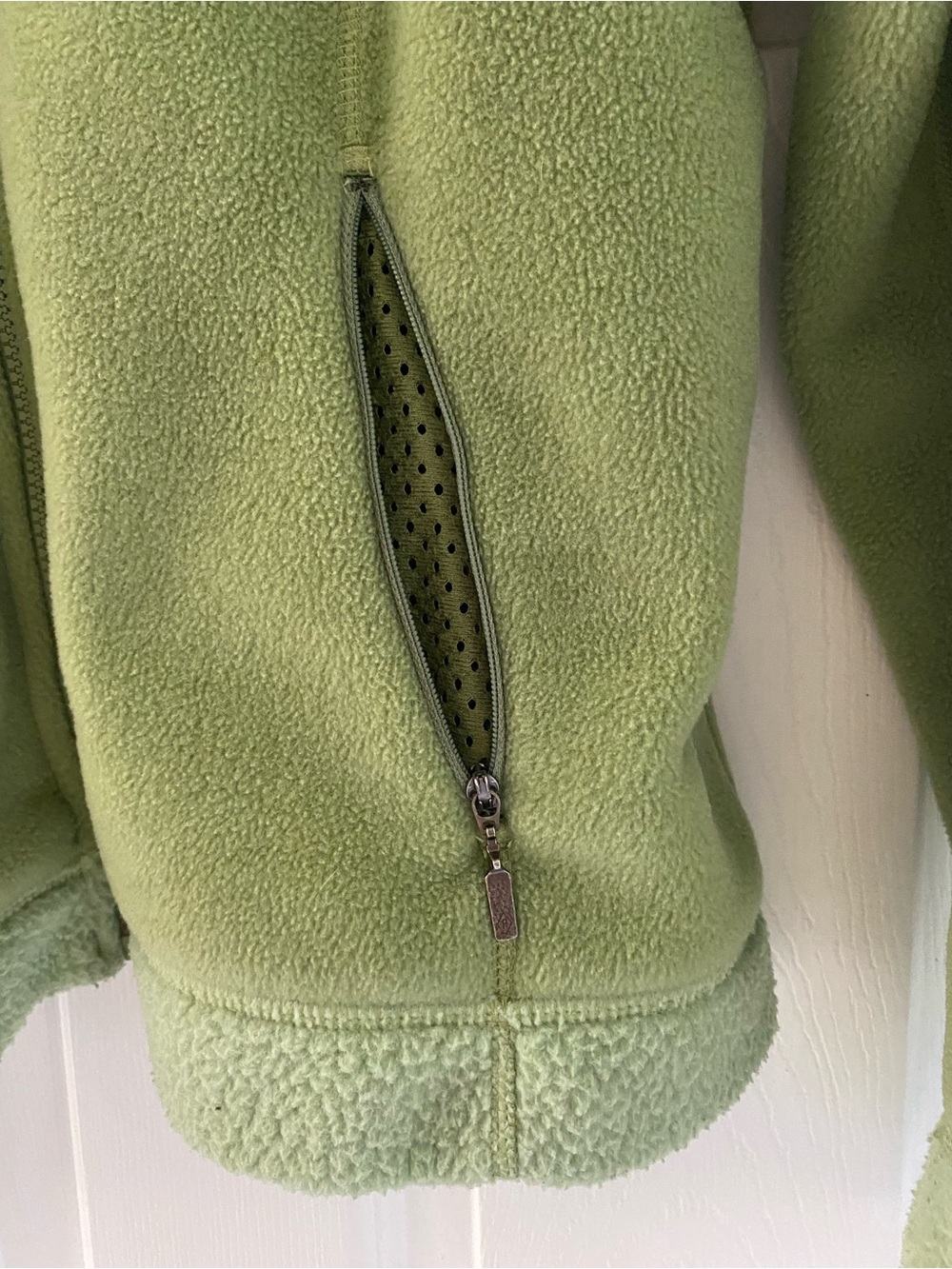 Vintage Patagonia Women’s Synchilla Arctic Fleece Jacket Size M Color Green - Picture 3 of 11